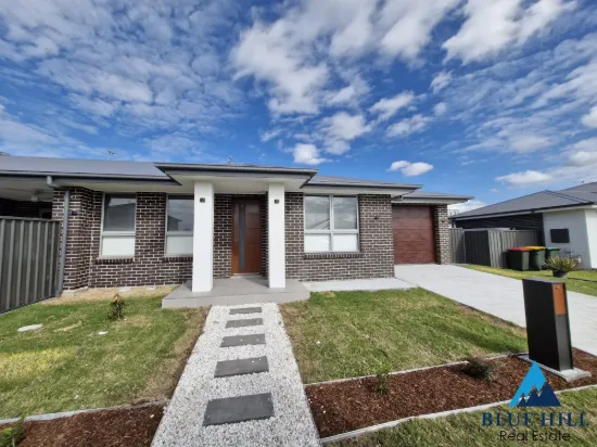 2/27 Crestwood Road, Thornton, NSW 2322