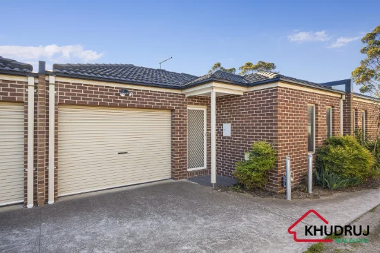 2/27 Staughton Street, Melton South, Vic 3338 - For Rent