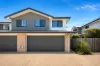 2/276 Alderley Street, Centenary Heights, Qld 4350