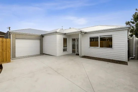 2/28 Ash Road, Leopold, Vic 3224