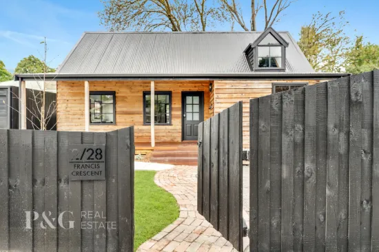2/28 Francis Crescent, Ferntree Gully, Vic 3156