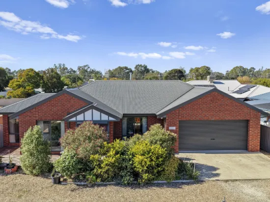 2/2A Bourke Drive, Benalla, Vic 3672
