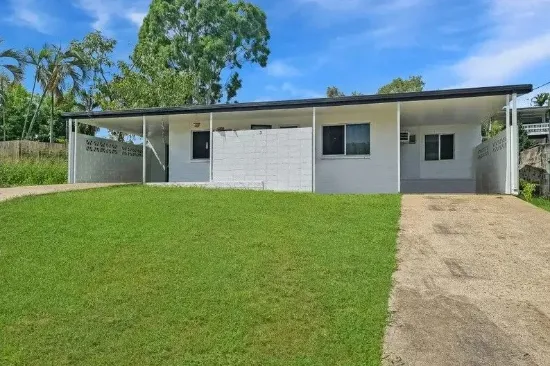 2/3 Angela Court, Cranbrook QLD 4814-Image