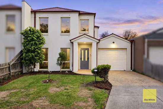 2/3 Georgia Crescent, Werribee, Vic 3030