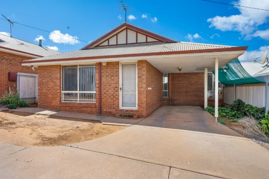 2/3 Kitchener Road, Mullingar, WA 6430