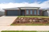 2/34 Cootamundra Boulevard, Gobbagombalin, NSW 2650