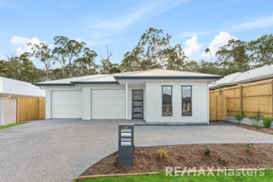 2/37 Kestrel Road, Park Ridge, Qld 4125