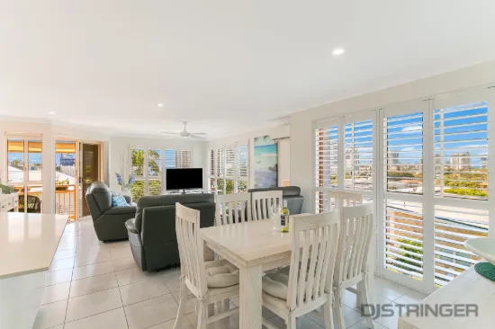2/38 Garrick Street, Coolangatta, Qld 4225-Image