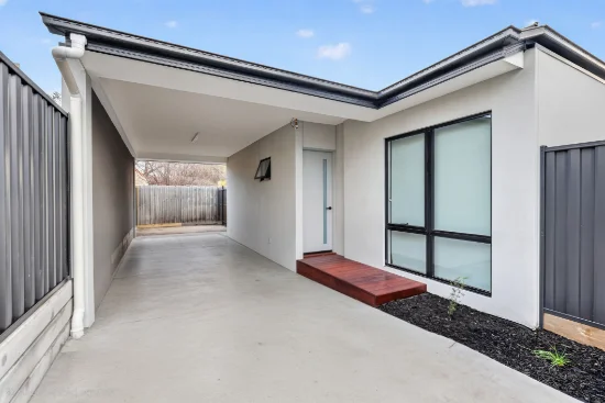 2/3A Hannah Street, Seaford VIC 3198-Image