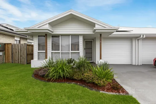 2/4 Caputar Way, Lochinvar, NSW 2321