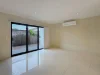 2/40 Victor Drive, Kawungan QLD 4655-Image