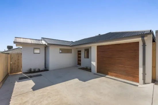 2/41 Spruce Drive, Rowville VIC 3178-Image
