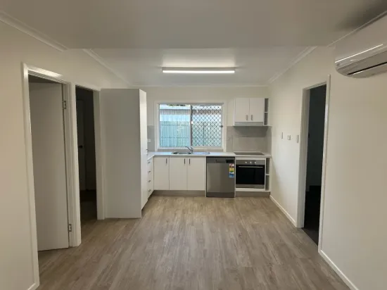 2/44 Cornelius Street, Clontarf, Qld 4019