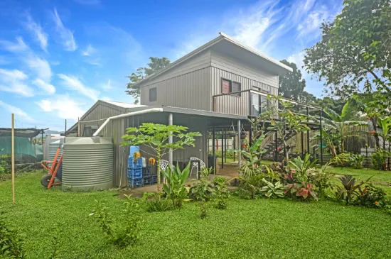 2/46 Hickory Street, Goondi Bend, Qld 4860