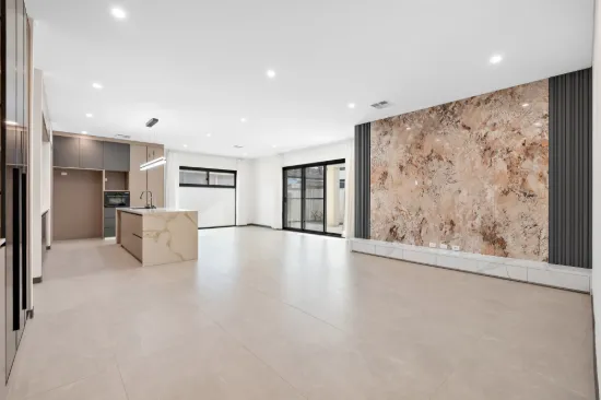 2/460 Riverton Drive, Riverton, WA 6148