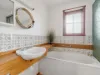 2/4A Boa Vista Road, New Town, Tas 7008-Image