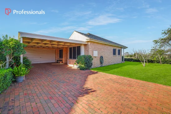 2/5 Dryden Close, Nowra, NSW 2541