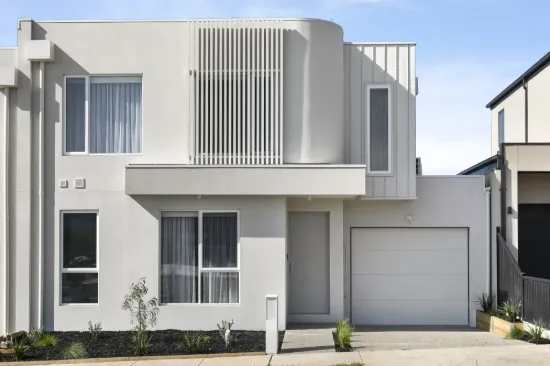2/5 Elise Street, Greenvale, Vic 3059