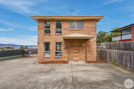 2/5 Emmaline Court, Rokeby, Tas 7019