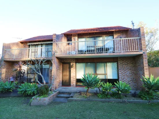 2/52 Muldoon Street, Taree, NSW 2430
