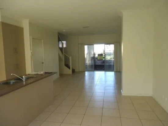2/53-55 Grasswren Way, Mawson Lakes, SA 5095