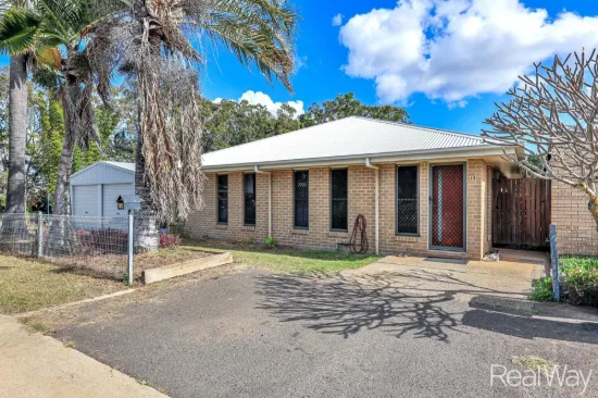 2/53 Duffy Street, Millbank, Qld 4670