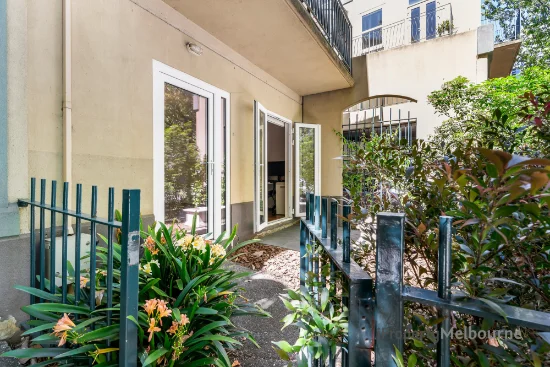2/55 Kavanagh Street, Southbank, Vic 3006 - For Sale