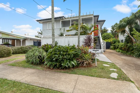 2/6 Baldwin Street, Scarborough, Qld 4020