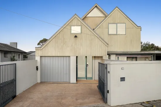 2/63 Salmon Street, Hastings, Vic 3915