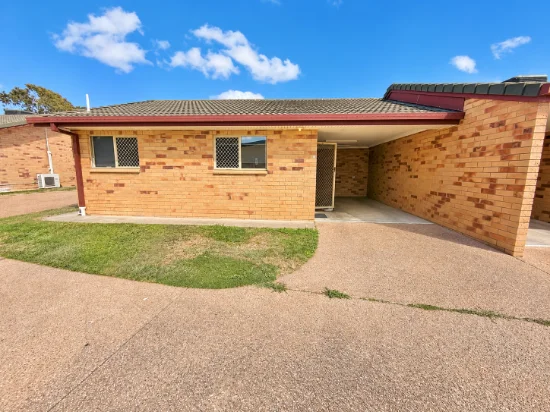 2/66 Esmond Street, Emerald, Qld 4720 - For Sale