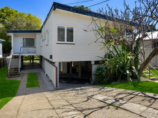 2/66 Harold Street, Holland Park, Qld 4121