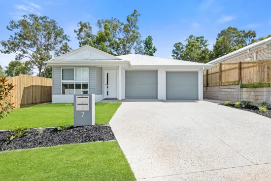 2/7 Alder St, Bellbird Park, Qld 4300