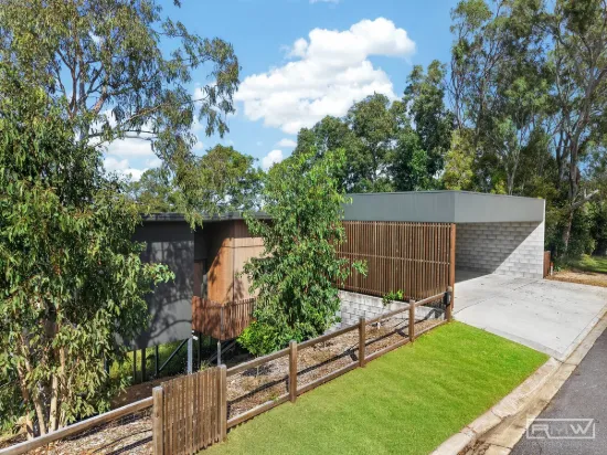 2/7 Banksia Place, Taranganba, Qld 4703