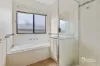 2/7 Bottlebrush Ct, Strathdale, Vic 3550-Image