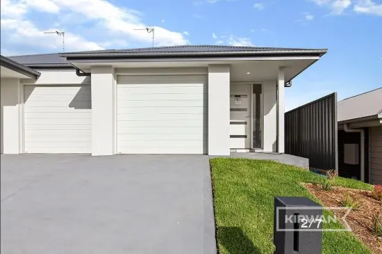 2/7 Cambridge Street, Thornton, NSW 2322