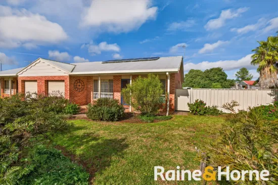 2/7 Robinson Avenue, Dubbo, NSW 2830