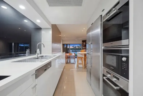 2/81-91 Boykambil Esplanade North, Hope Island, Qld 4212-Image