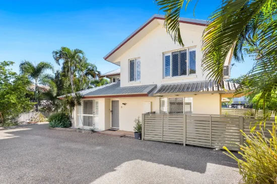 2/90 Livingstone Street, Berserker, Qld 4701