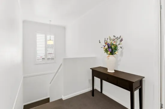 2/90 Livingstone Street, Berserker, Qld 4701-Image