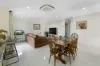 2/95 Mansfield Drive, Beaconsfield, Qld 4740-Image