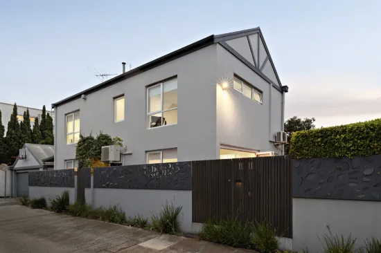 2 Adams Place, Port Melbourne, Vic 3207