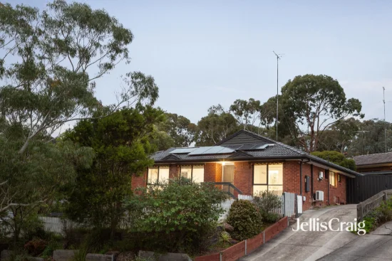 2 Akima Close, Greensborough, Vic 3088