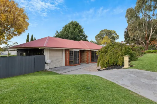 2 Allendale Grove, Woodside, SA 5244