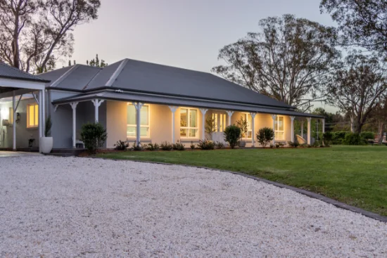 2 Apple Gate Close, Mittagong, NSW 2575