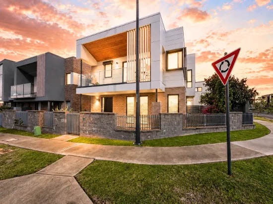 2 Aquatic Drive, Shell Cove, NSW 2529