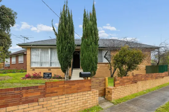 2 Armata Crescent, Frankston North, Vic 3200