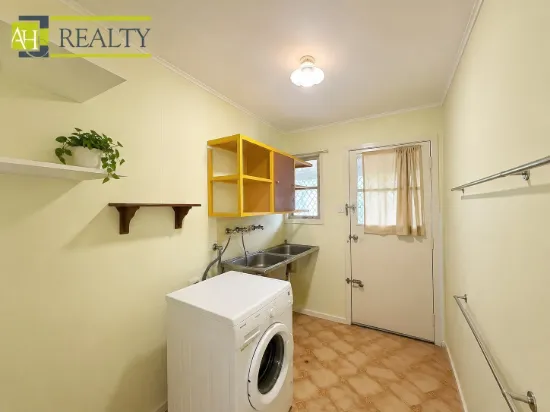 2 Armstrong Crescent, Dysart, Qld 4745-Image