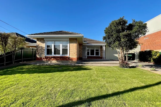 2 Ashleigh Avenue, Felixstow, SA 5070