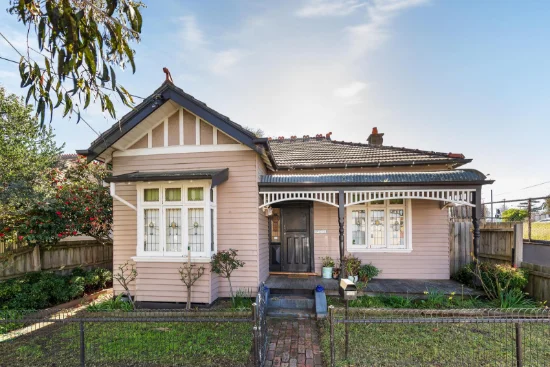 2 Auburn Avenue, Northcote, Vic 3070