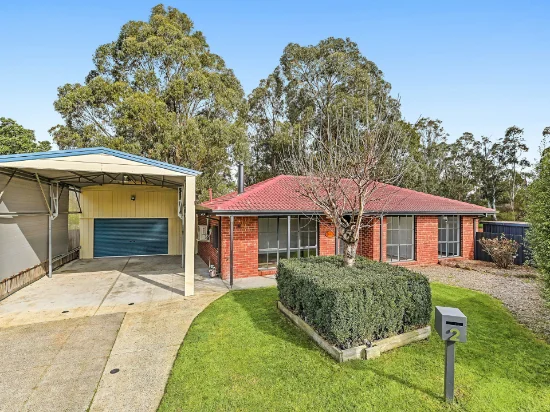 2 Bastow Close, Pakenham, Vic 3810